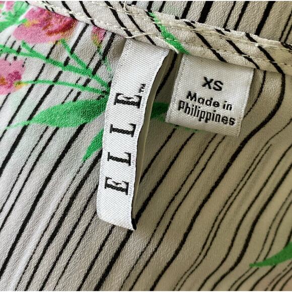 ELLE Womens Size XS Sleeveless Ruffled Striped Floral Print Tank Top Shirt - Picture 7 of 7